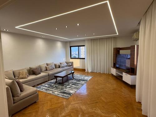 Zamalek Appartement | شقه 3 غرف في الزمالك فيو مفتوح