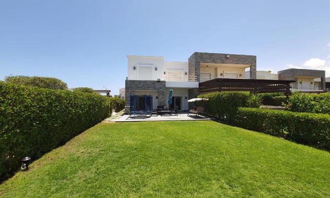 Sidi Abd El-Rahman Chalet De Ski | فيلا للايجار في amwaj الساحل الشمالي