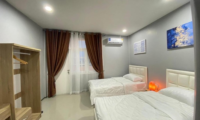Sila Hôtel | คาเฟ่ เดอ แจ่วบอง รูมแอนด์เซอร์วิส