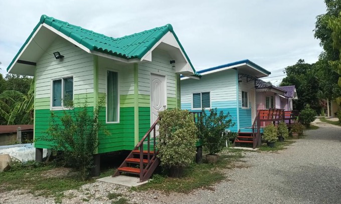 Kanchanaburi Maison | ชายเขาโฮมสเตย์