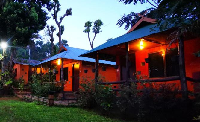Mok Cham Pae Appartement | บ้านดินโฮมสเตย์ ปางอุ๋ง