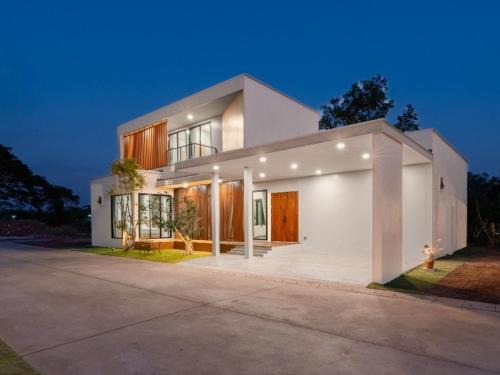 Nong Khai Villa | บ้านพูลวิลล่าหนองคาย Lyntara