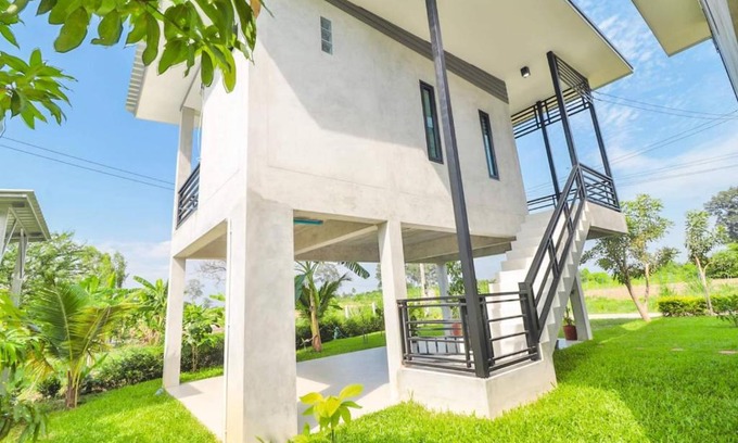 Uthai Thani Maison | บ้านแม่อุทัยธานี Baanmae Uthaithani