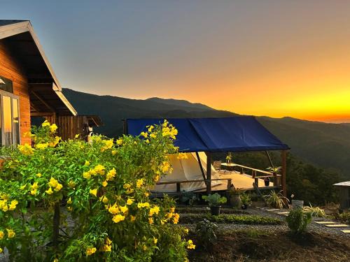 Rong Kwang Autre | บ้านไร่ไอดอย