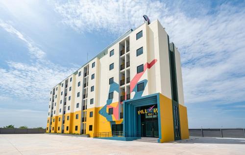 Phanom Sarakham Hôtel | พิลโล่ อินน์ ฉะเชิงเทรา Pillow Inn Chachengsao