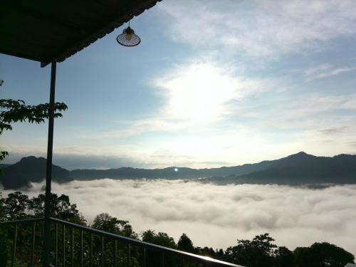 Pong Autre | เดอะเบสภูลังกา