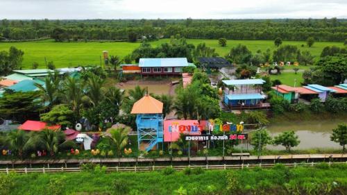 Kaset Wisai Hôtel | เมืองบัวการ์เด้นท์รีสอร์ท
