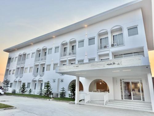 Nang Rong Hôtel | โรงแรมแรบบิท Rabbit Hotel Nangrong