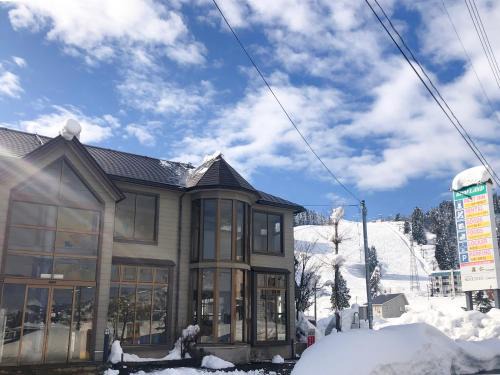 Yuzawa-machi Maison | バードランド