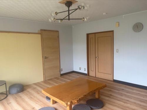 Yakumo Appartement | ペコレラ学舎 Teacher House