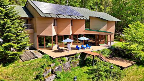 Kamisuwa Onsen Hôtel | ペンション湖風 KOFU a lodging accommodation