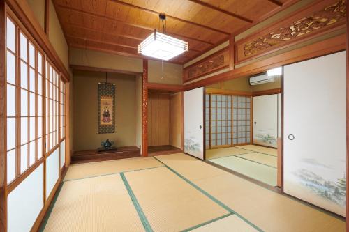 Nachikatsuura Maison | 一棟貸自炊可-世界遺産 熊野古道歩きやサイクリングの拠点に-Wifi-駐車場3台無料