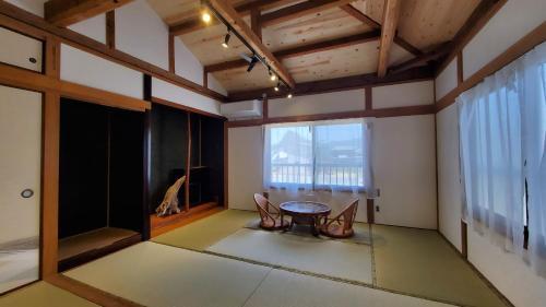 Etajimacho Kirikushi Maison | 古民家1棟貸し Kirikushi Coastal Village 自然に囲まれたのどかな島の宿