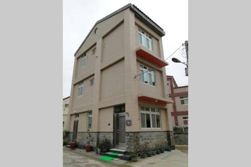 Jinhu Lit Et Petit-Déjeuner | 成功民宿 KM Bed and Breakfast