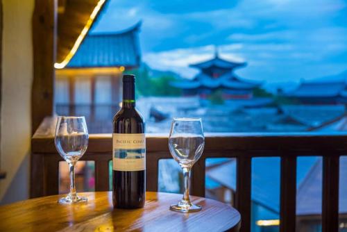 Dayan Old Town Hôtel | 指云公馆Lijiang Mufu Royal Garden Resort半山观景民宿