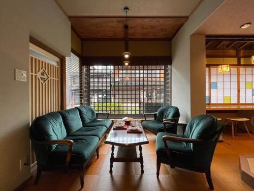 Old Town Villa | 游 別邸 飛騨高山 狐福