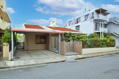 Naha Appartement | 癒しの空間 One Earth