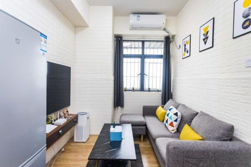 Luohu Appartement | 笋岗 两房一厅一厨精装公寓