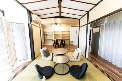 Yunoura Onsen Maison | 縁湯の宿 道後