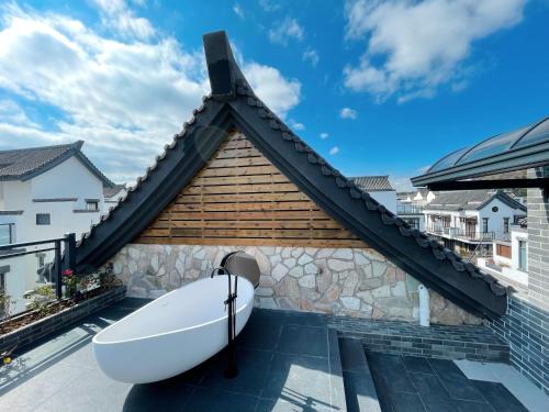 Qingyuan Maison | 英德棠苑四合院