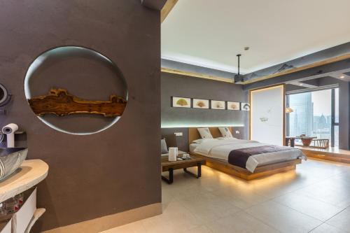 Yuzhong Appartement | 重庆解放碑阳崽民宿高层新中式景观Youngzai Apt in Jiefangbei 5