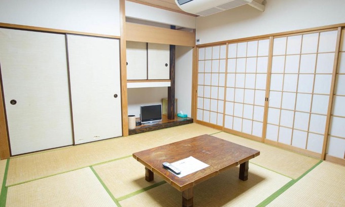 Ome Maison | 駅前山小屋A-yard
