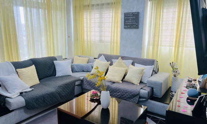 Ensanche Ozama Appartement | 🔑ꜱᴇʟꜰ-ᴄʜᴇᴄᴋɪɴɢ+ꜰᴀꜱᴛ-ɴᴇᴛ+ᴀʟᴇxᴀ+ꜱᴍᴀʀᴛ-tᴠ+ᴀ/ᴄ+ᴴᵒᵗʷᵃᵗᵉʳ🚿
