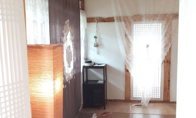 Goheung Maison | 월인천강 Spaceworin (pour votre repos et votre inspiration): une seule lune fait 1000 rivières