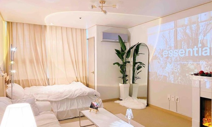Seogyo-dong Appartement | 홍대 5분 한강뷰! [#한강뷰 #벽난로 #빔프로젝터 #합정역10초] 호텔침구