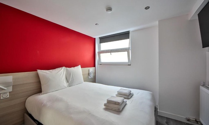Charenton-le-Pont Appartement | 03. Chambre double#CoLiving #Loft#HomeCinema#fitness