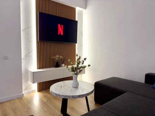 Chisinau Appartement | 1,5 BR- Balcony, Netflix, Nespresso, AC, Walk-to-Mall - GrandStay md