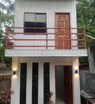 Zamboanga Maison | 1 Bed House - Sleeps 2 - Parking - Wifi