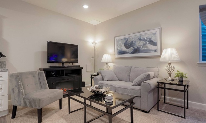 Aurora Maison | 1 Bedroom/ 1 Bath Suite in The Copperleaf Villas