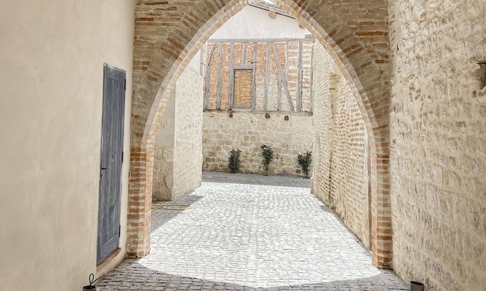 Lauzerte Maison | 1 bedroom accommodation in Lauzerte