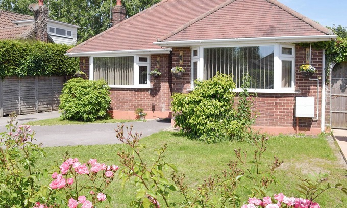 Broadstone Cottage | 1 chambres à coucher à Broadstone, near Bournemouth