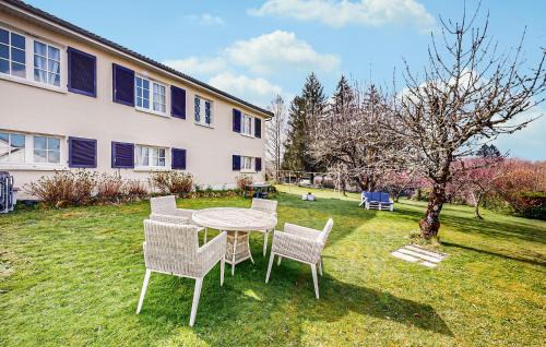 Treignac Appartement | 1 Bedroom Amazing Apartment In Treignac