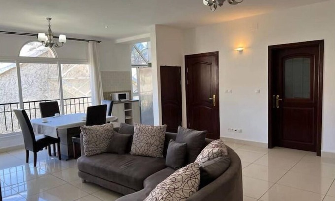 Antananarivo Avaradrano Appartement | Appartement 1 Chambre Climatisé 85 m² - Cuisine et Terrasse - Piscine Commune