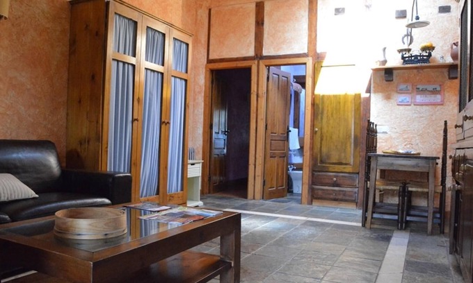 Olmedo Appartement | Appartement rural Las Cavas pour 3 personnes