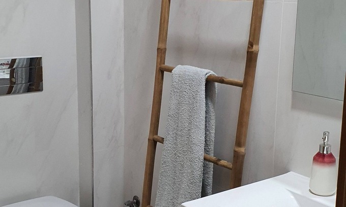 Esculca Appartement | Vrbo Property