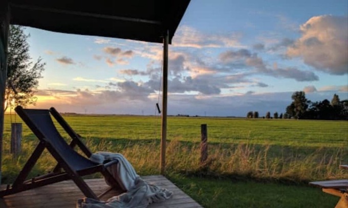 Oosterwolde Lit Et Petit-Déjeuner | 1 bedroom bed and breakfast in oosterwolde