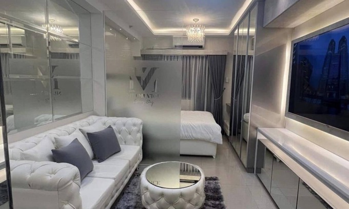 Baclaran Copropriété | Vrbo Property