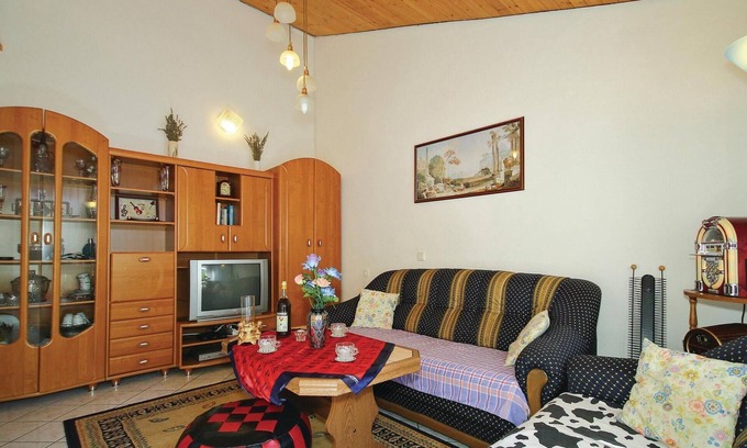 Cervar Porat Maison | Belle maison d'une chambre à Cervar.