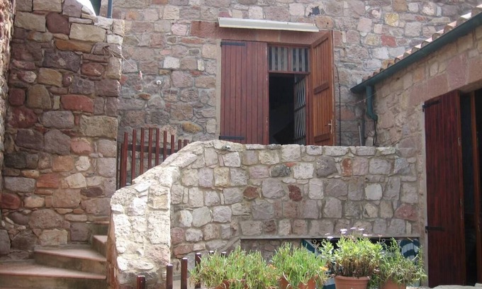 Gonnesa Maison | Vrbo Property
