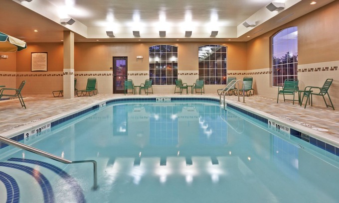 Rochester Copropriété | 1 Bedroom | Queen Suite Near the River