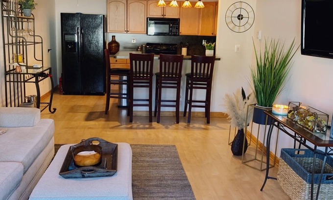 Wall Copropriété | 1 Block from Beach, Fully Furnished Summer Rental