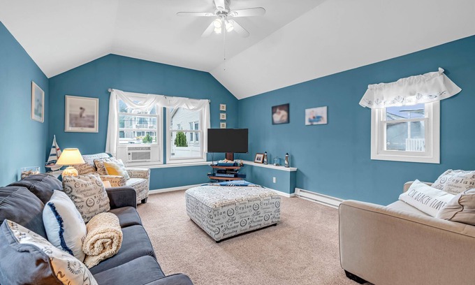Wall Maison | 1 Block to Beach with Linens + Towels, BBQ & AC