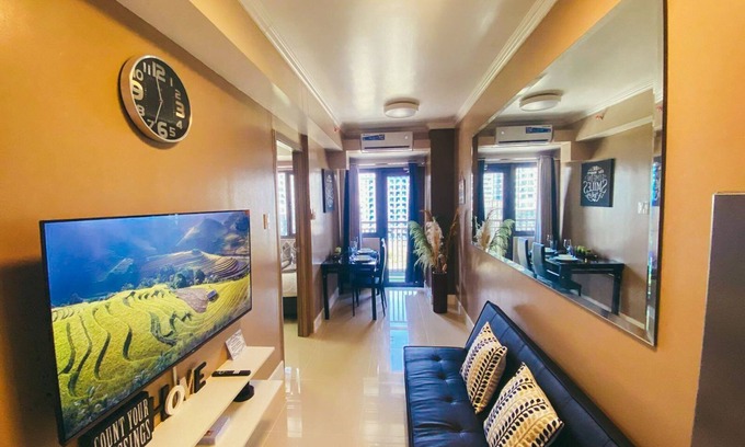 Barangay 76 Copropriété | 1 BR Fully Furnished Condo Across MOA with Pool and Parking - S Res. Unit 0916
