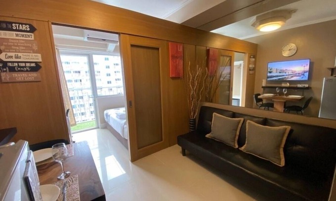 Barangay 76 Copropriété | Condo 5 étoiles 1 chambre dans le MOA - Shell Residences Tower A, Unit 1130