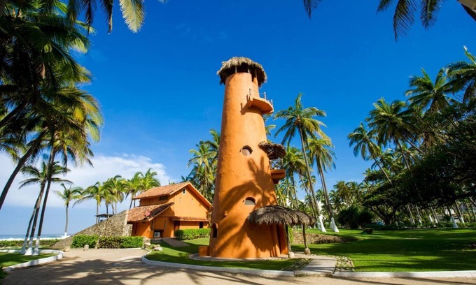 Puente del Mar Villa | 1 BR Villa w/ WI-FI, Full Kitchen & More