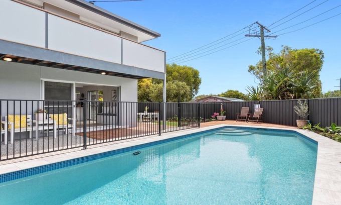 Currimundi Maison | 1 Ilya Street Currimundi QLD